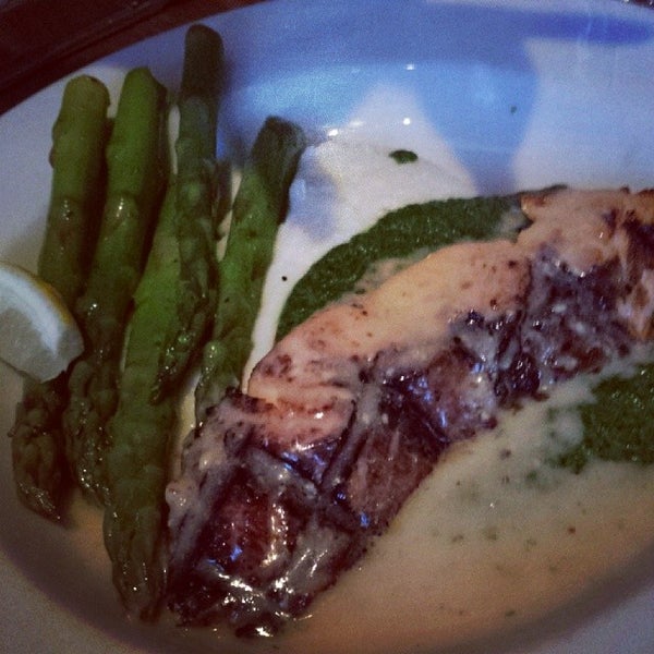 Foto diambil di Marica Restaurant oleh Amy P. pada 3/26/2014