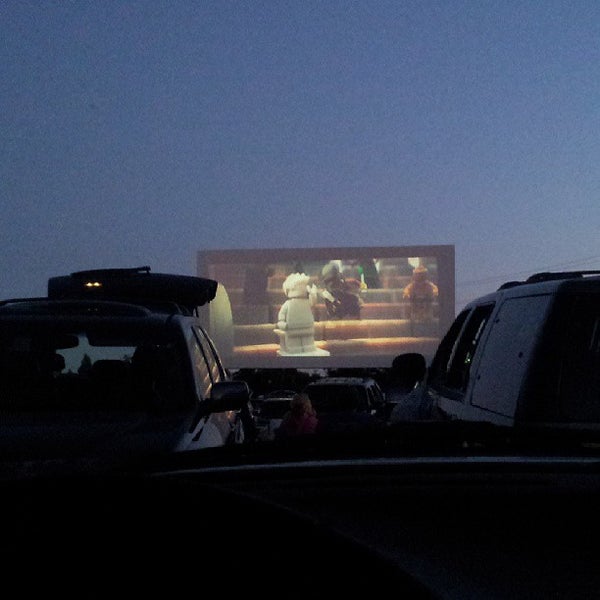 Photo taken at West Wind Sacramento 6 Drive-In by Ryan O. on 7/7/2013