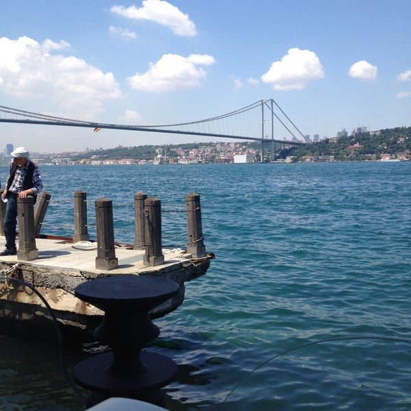 รูปภาพถ่ายที่ Çeşmîdil Cafe &amp; Restaurant โดย özgün b. เมื่อ 6/14/2015
