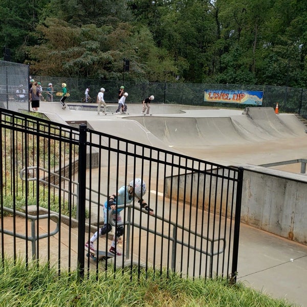 Grayson SkatePark Wendover Sedgewood 1 tip