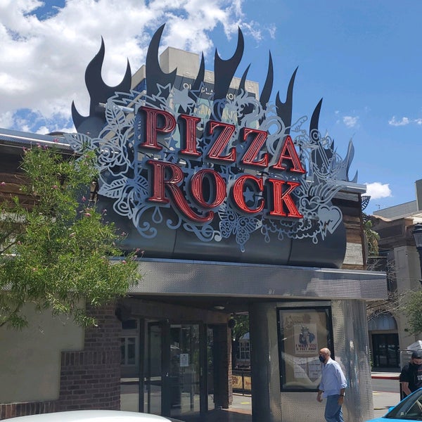Photo taken at Pizza Rock by Gibron B. on 7/24/2020