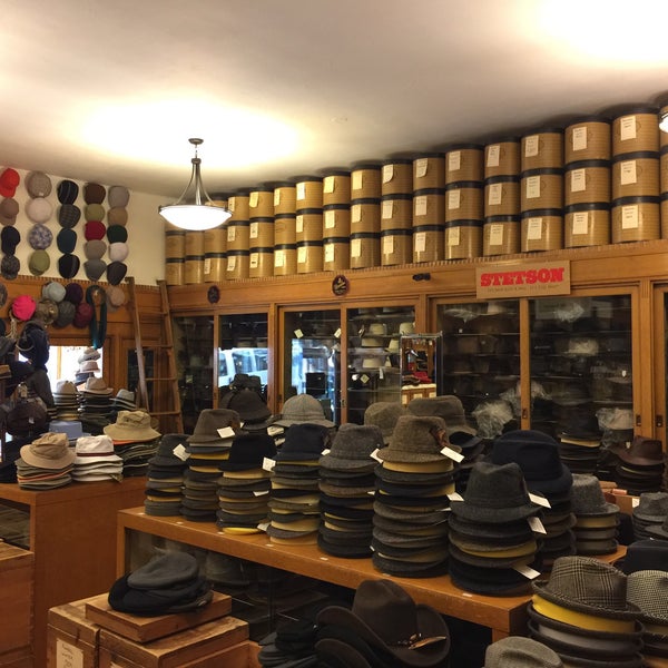 Hat shop. Магазин the Hatters. Hats making shop London. Seattle the Pike Bar.
