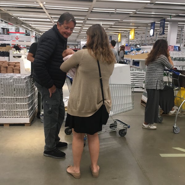 Foto scattata a IKEA Etobicoke da Janete Z. il 9/18/2019