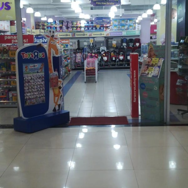 Photos At Toys