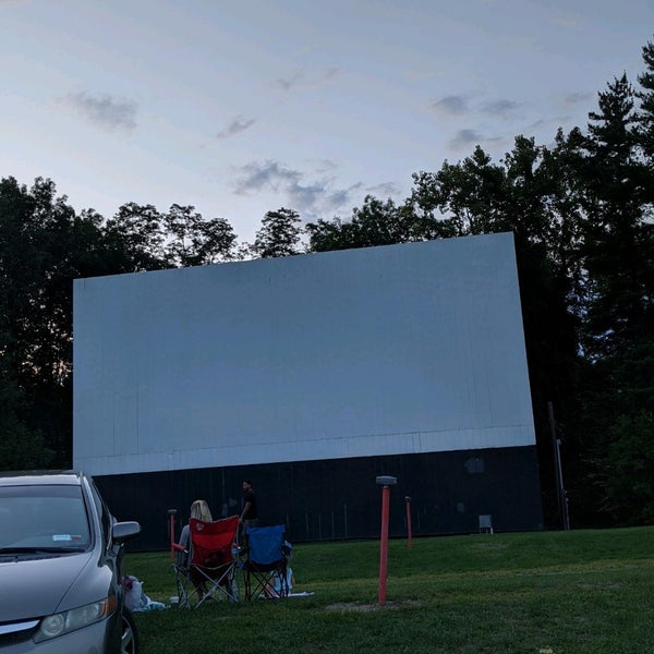 Overlook DriveIn Movie Theatre Poughkeepsie'de Sinema