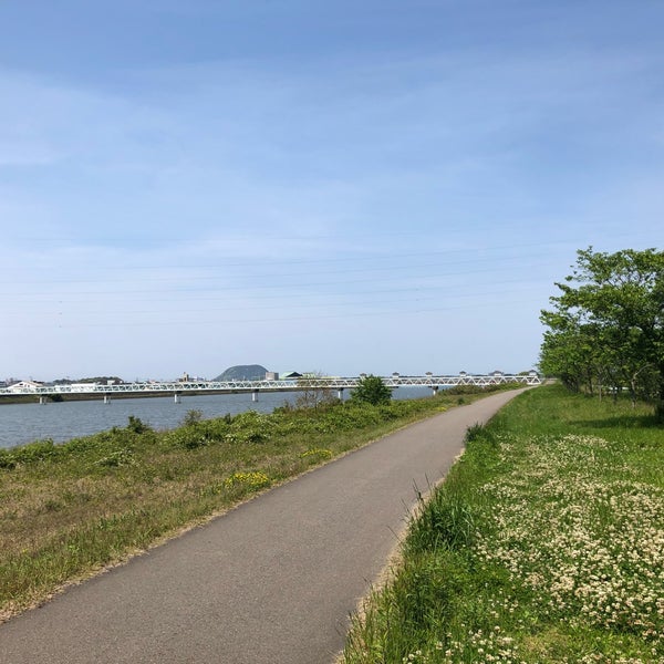 唐津市立松浦河畔公園 唐津市立松浦河畔公園
