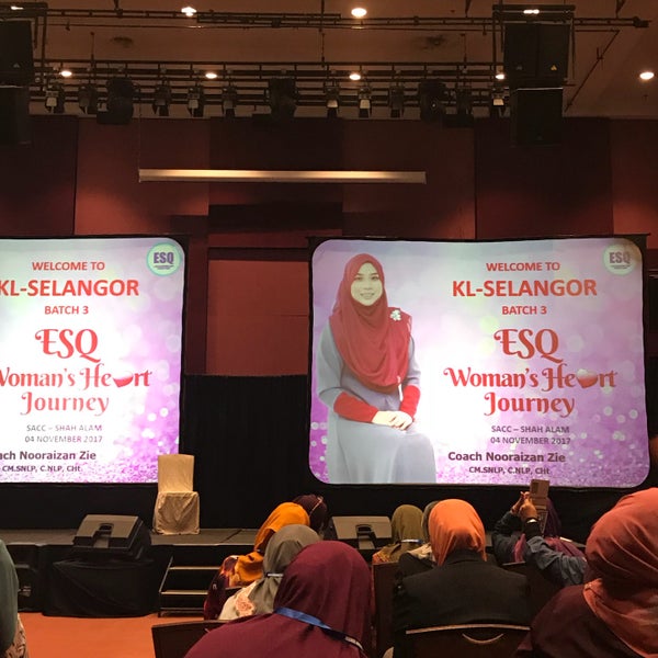 Foto tomada en Shah Alam Convention Centre (SACC)  por Niza Tan el 11/4/2017