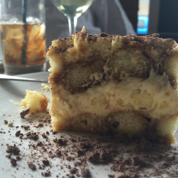 Tiramisu, muy bien hecho, sencillo como debe ser!