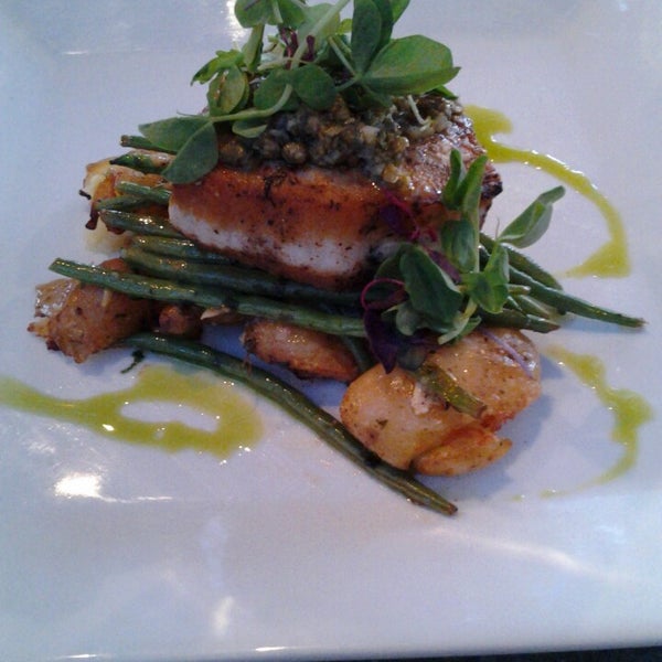 Food and service were both excellent! Try the swordfish dish, it is to die for.