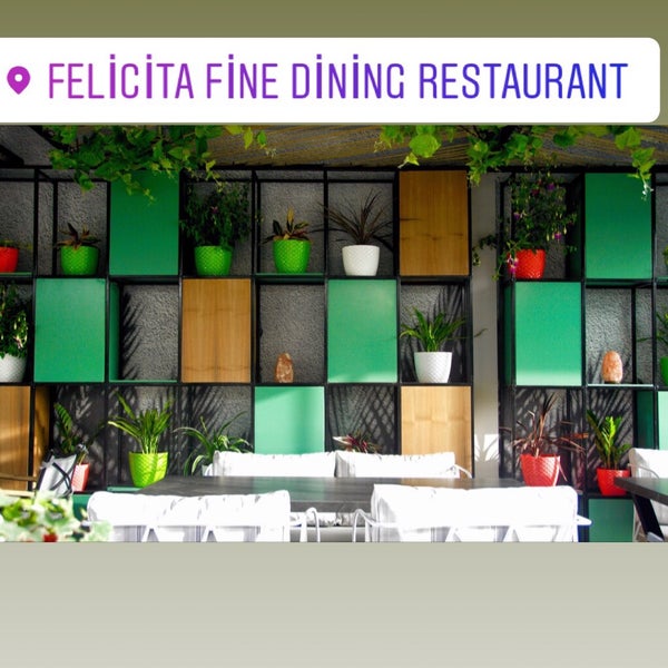 Снимок сделан в Felicita Fine Dining Restaurant пользователем Engin K. 5/15/2019