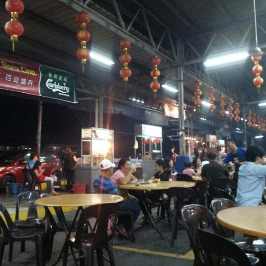 Lido Square Food Court 麗都廣场食市 Food Court in Kota Kinabalu