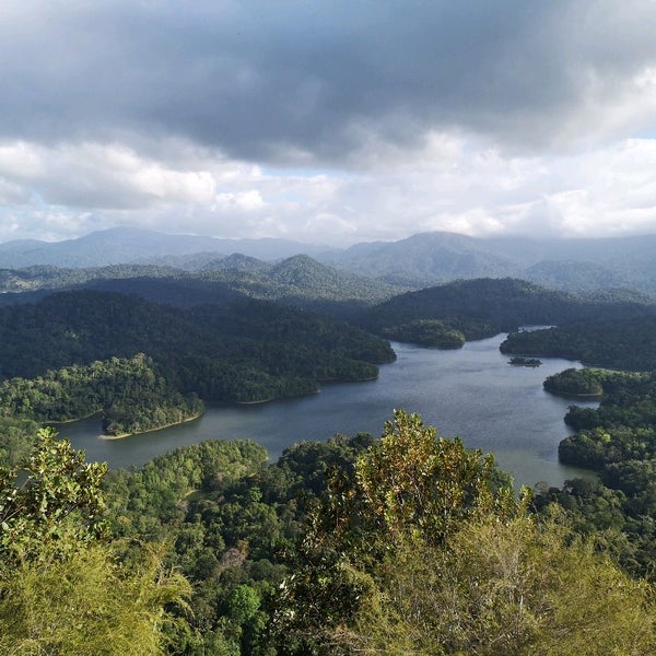 Bukit Tabur Malaysia 7 Secrets Of The Dragonback Trek Travel Blog