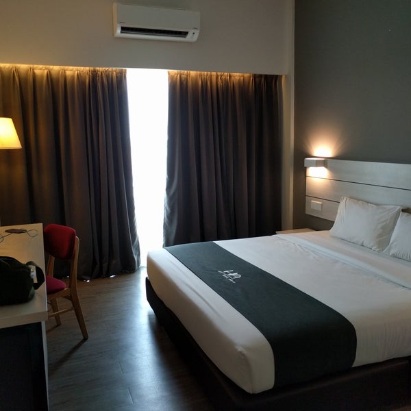 Featured image of post Hotel Arissa Rooms at hotel arissa offer air conditioning providing exceptional comfort and convenience and guests can go online with free wifi