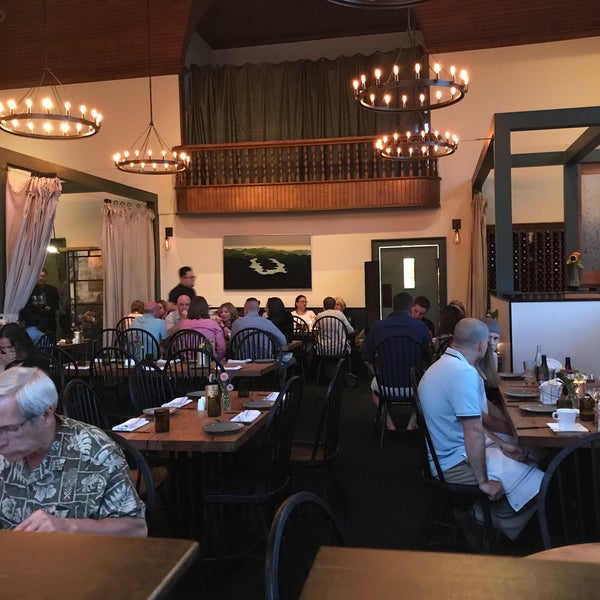 Photo taken at Terrapin Restaurant, Bistro &amp; Bar by Eric B. on 7/30/2017