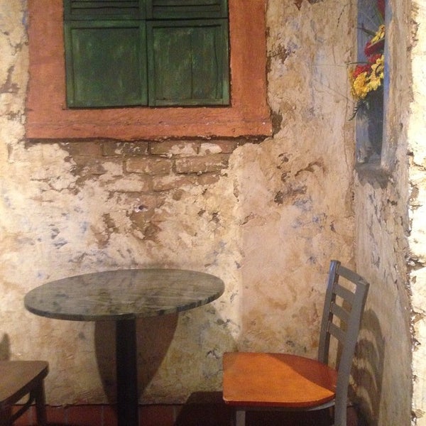 รูปภาพถ่ายที่ Tricolore caffè &amp; pizzeria โดย Josef R. เมื่อ 2/7/2014