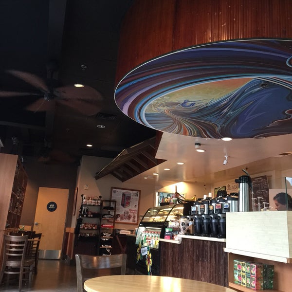 6/19/2017 tarihinde Katia M.ziyaretçi tarafından Lani Coffee'de çekilen fotoğraf