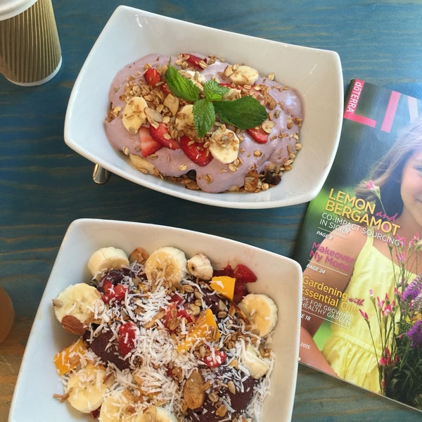 Love this place. Great acai bowl!