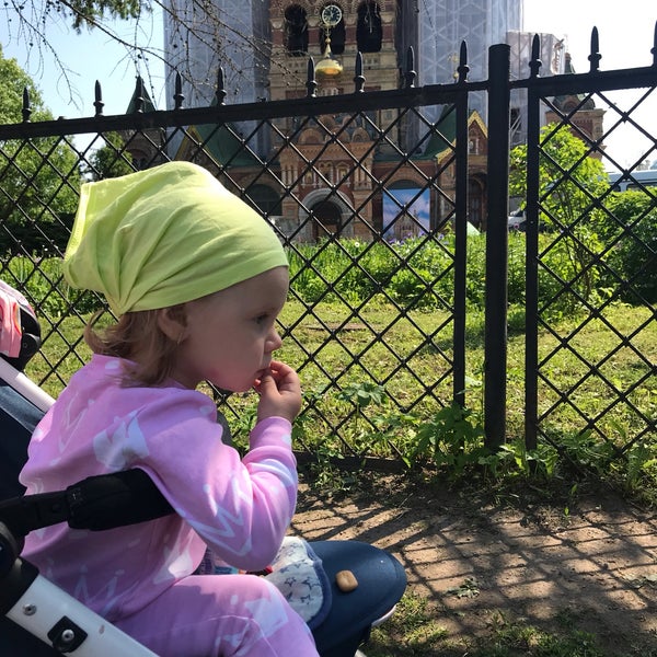 6/4/2019 tarihinde Anna S.ziyaretçi tarafından Новый Петергоф / New Peterhof'de çekilen fotoğraf