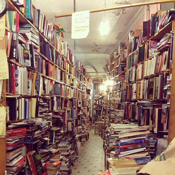 Bookman S Corner Lake View East 2959 N Clark St
