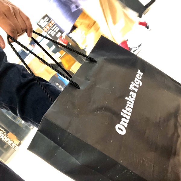 onitsuka tiger ximending