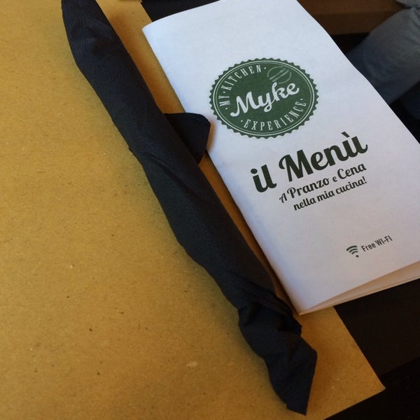 12/5/2013 tarihinde Valerio S.ziyaretçi tarafından Myke - My Kitchen Experience'de çekilen fotoğraf
