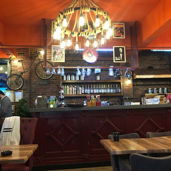 10/6/2019 tarihinde Erdal B.ziyaretçi tarafından Boss Man Cafe&amp;Restaurant'de çekilen fotoğraf