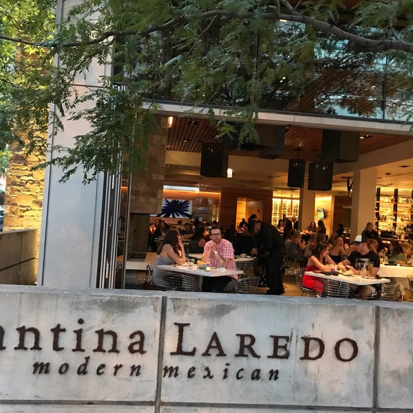 Photo taken at Cantina Laredo by Amy W. on 7/30/2017