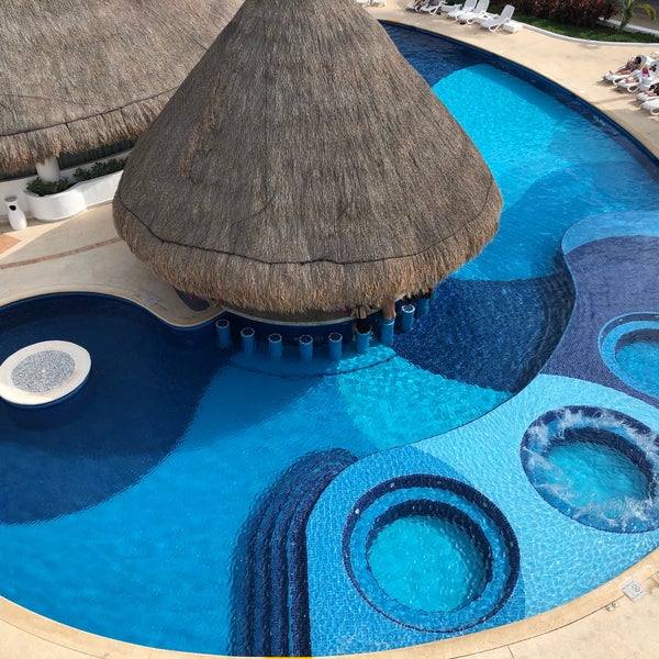 Photo taken at Temptation Resort &amp; Spa Cancun by Amy W. on 12/25/2018