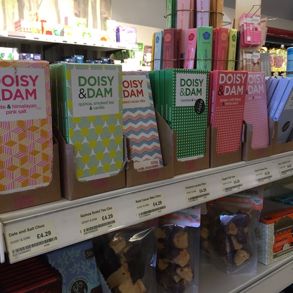 The Grocery Hackney'de Organik Market