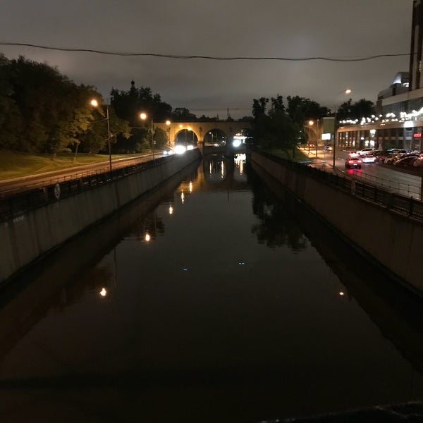 Таможенный мост
