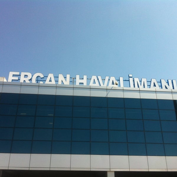 รูปภาพถ่ายที่ Ercan Airport (ECN) โดย Hakan K. เมื่อ 4/23/2013