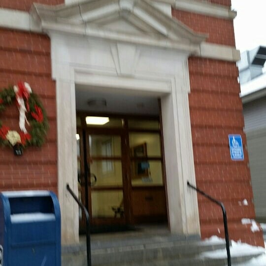 Hopkinton Town Hall 1 tavsiye