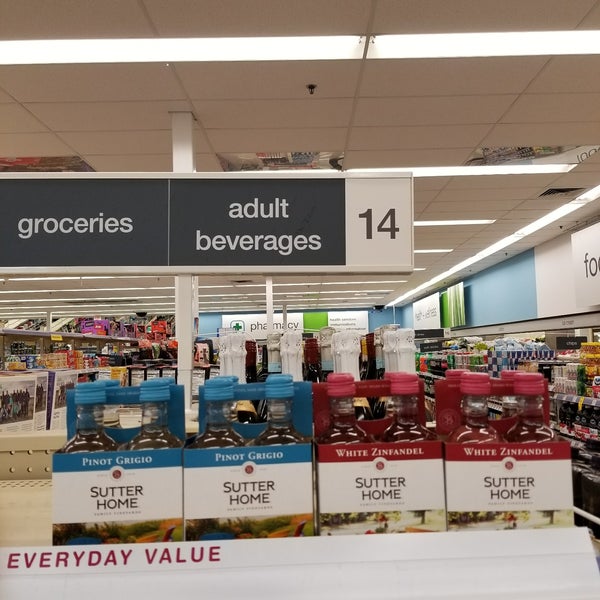 Walgreens Pharmacy in Saint Charles