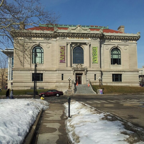 Photo taken at Grand Rapids Public Library - Main Branch by Tansy on 3/10/2014