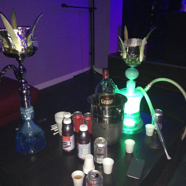 Sky Hookah Lounge Southeastern Baltimore 5 ziyaretçidan 2 tavsiye