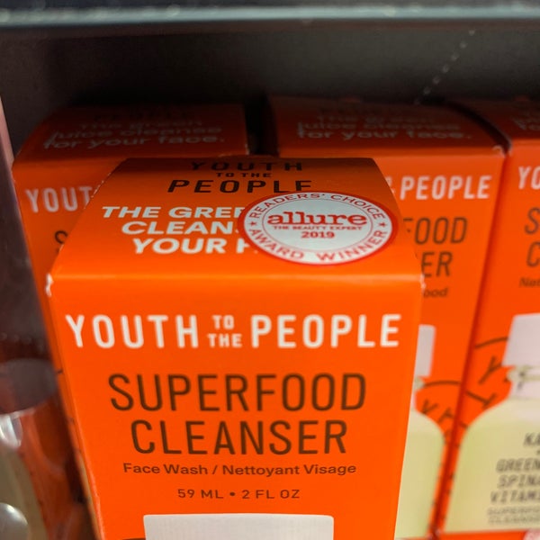 SEPHORA Ala Moana Kakaako'da Kozmetik Mağazası