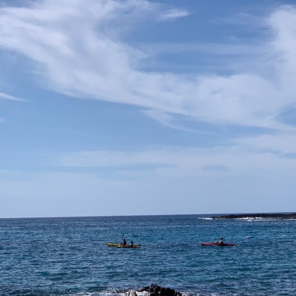 Kona Canoe Club 755744 Alii Dr, 21
