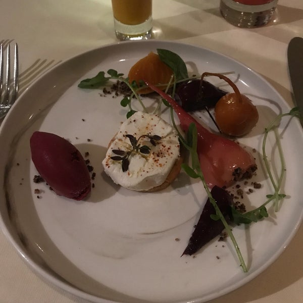 Beets ice cream and goat cheese salad