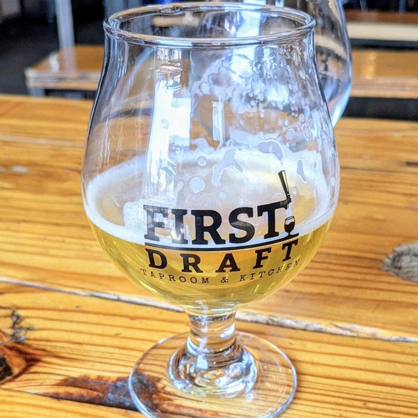 Photo taken at First Draft Taproom &amp; Kitchen by charles b. on 9/9/2021