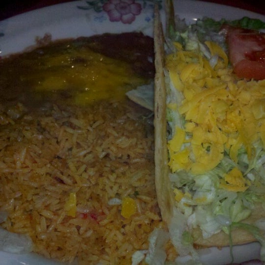 11/11/2012 tarihinde Stacie R.ziyaretçi tarafından Azteca Mexican Restaurant Matthews'de çekilen fotoğraf