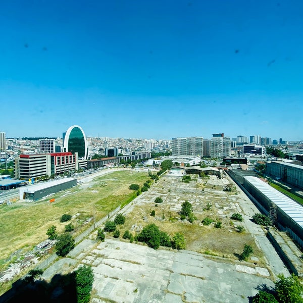 Снимок сделан в Wyndham Grand Istanbul Europe пользователем Mazin A. 7/5/2022