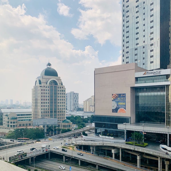 Foto scattata a Hilton Petaling Jaya da Mazin A. il 1/18/2020
