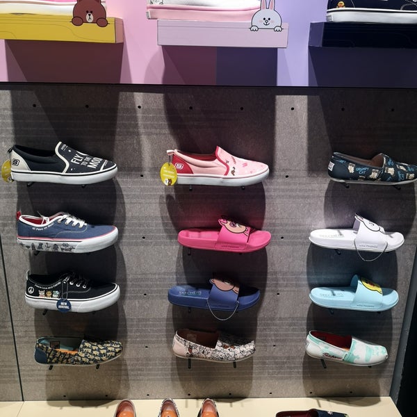 skechers mega mall