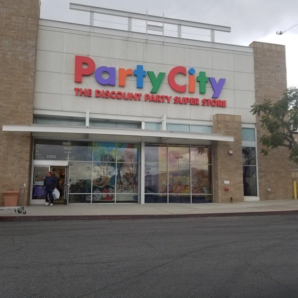Party City Party Supply Store in Far East Pasadena