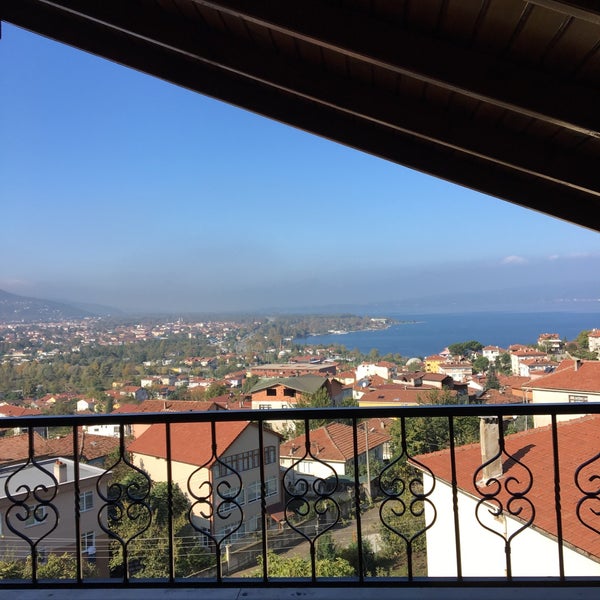 albar kiz ogrenci yurdu sapanca gol mahallesi gaziler caddesi