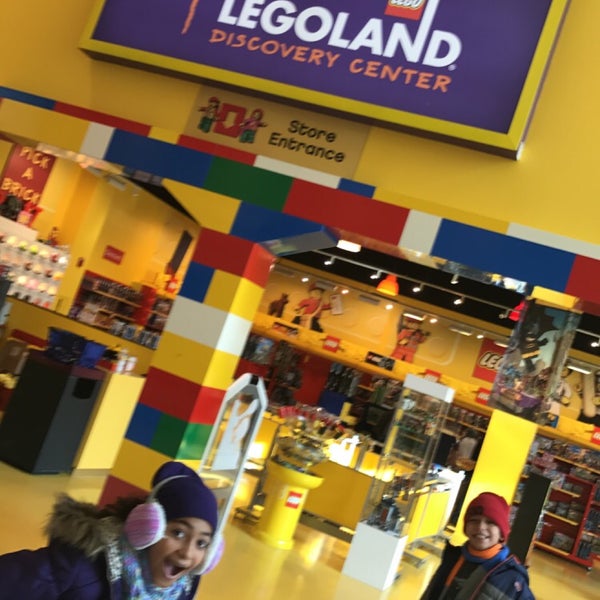Das Foto wurde bei LEGOLAND Discovery Center Atlanta von Jose S. am 12/30/2017 aufgenommen