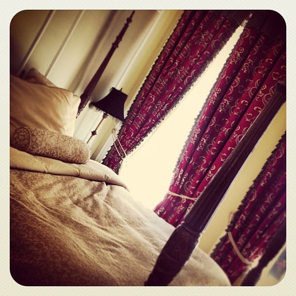 5/10/2013にCatherine P.がThe Oxford Hotelで撮った写真