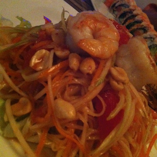 10/3/2012 tarihinde Diana P.ziyaretçi tarafından Sushi Yama Asian Bistro'de çekilen fotoğraf