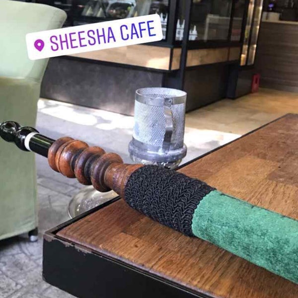 Das Foto wurde bei Sheesha Cafe von Funda m am 6/13/2019 aufgenommen