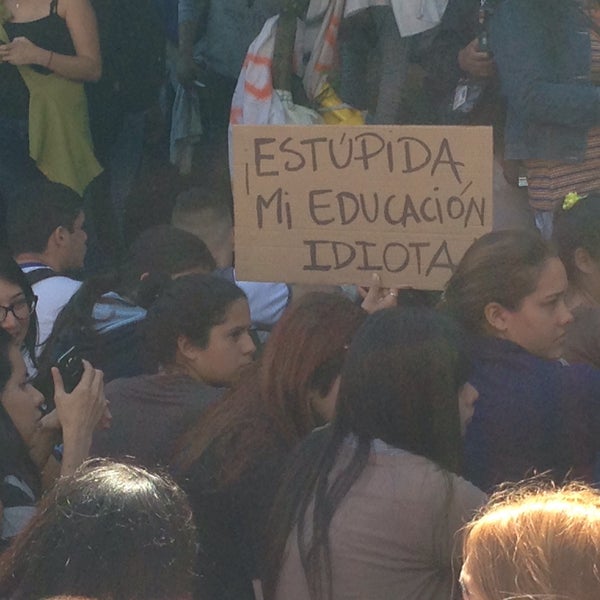 Photo taken at Escuela Basica Nº 1 y Colegio Nacional &quot;Republica Argentina&quot; by Juani S. on 5/4/2016